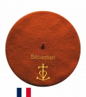 Béret croix camarguaise fabriqué à Bayonne et personnalisé à Osses