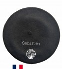 Béret coquille fabriqué à Bayonne et  personnalisé à Osses