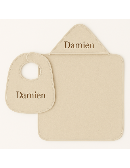 Cadeau naissance: maxi cape et bavoir personnalisés