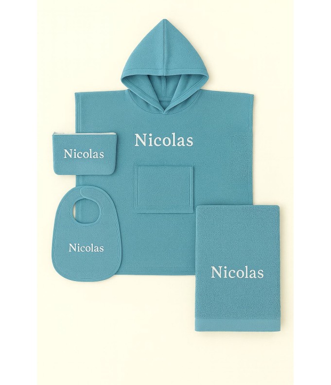 Cadeau naissance: poncho, bavoir, trousse et serviette personnalisés