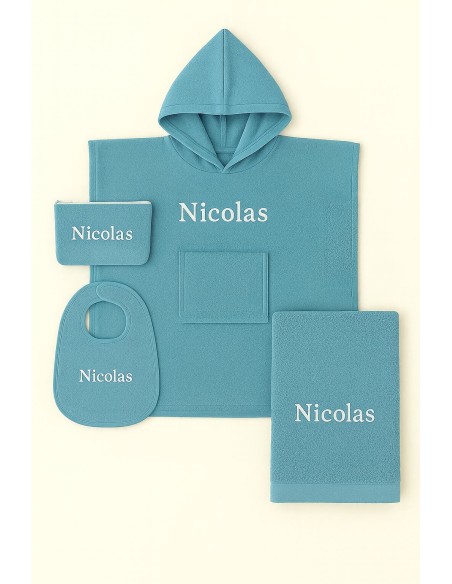 Cadeau naissance: poncho, bavoir, trousse et serviette personnalisés
